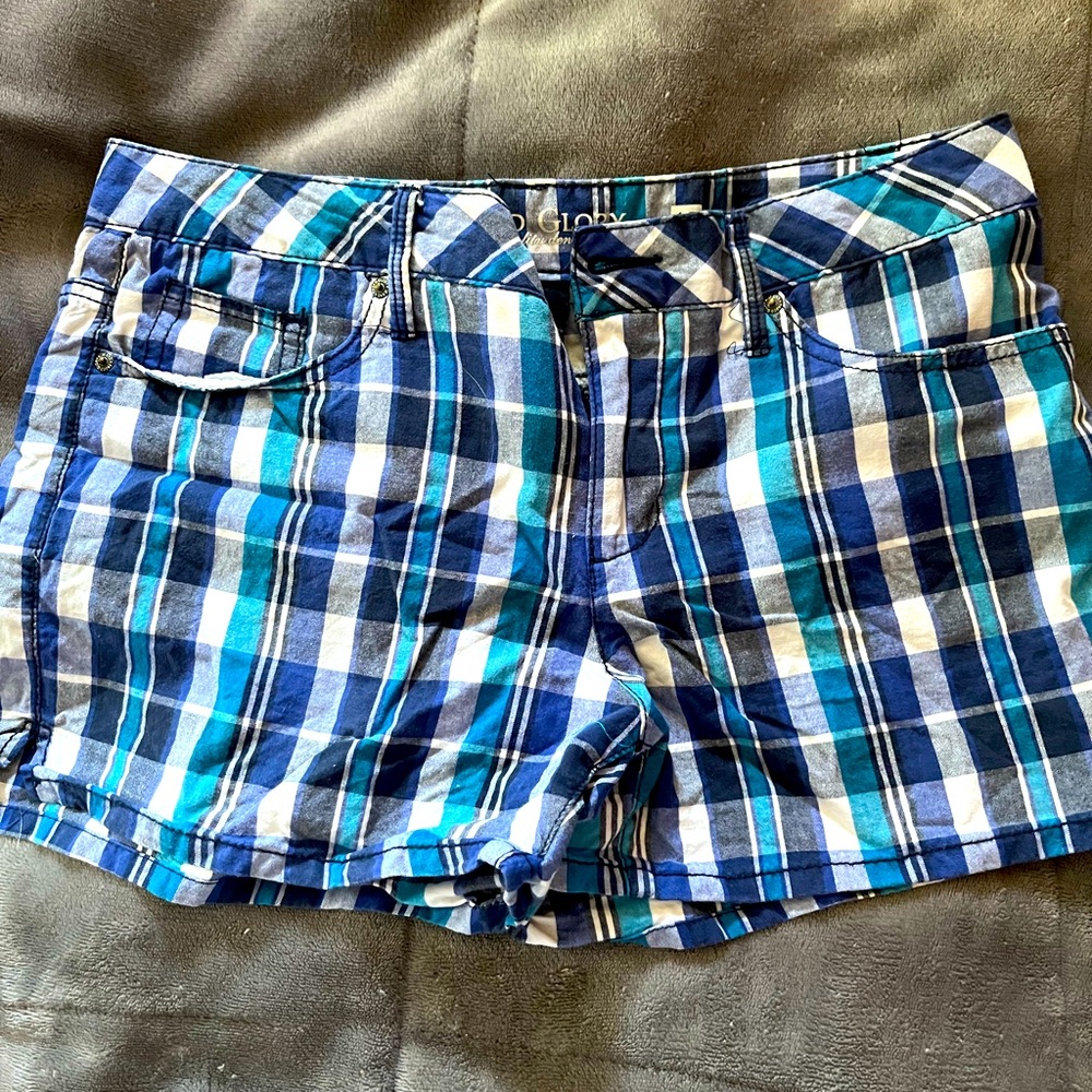 Ladies size 10 shorts